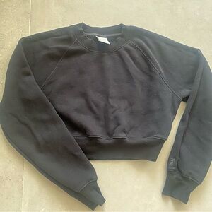 (Bundles ) Aritzia chopped hoodies x 2